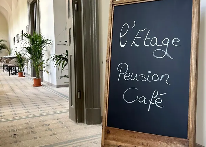 L'etage Pensjonat 3*